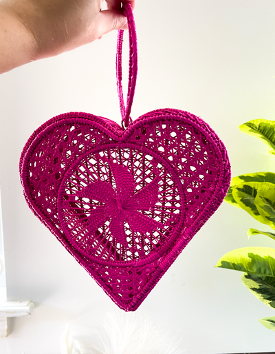 Iraca Palm Bag - Heart Handbag - Choose Color