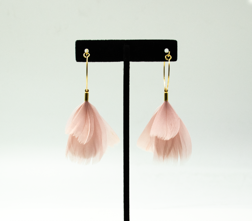 Feather Wisp Earrings - Blush